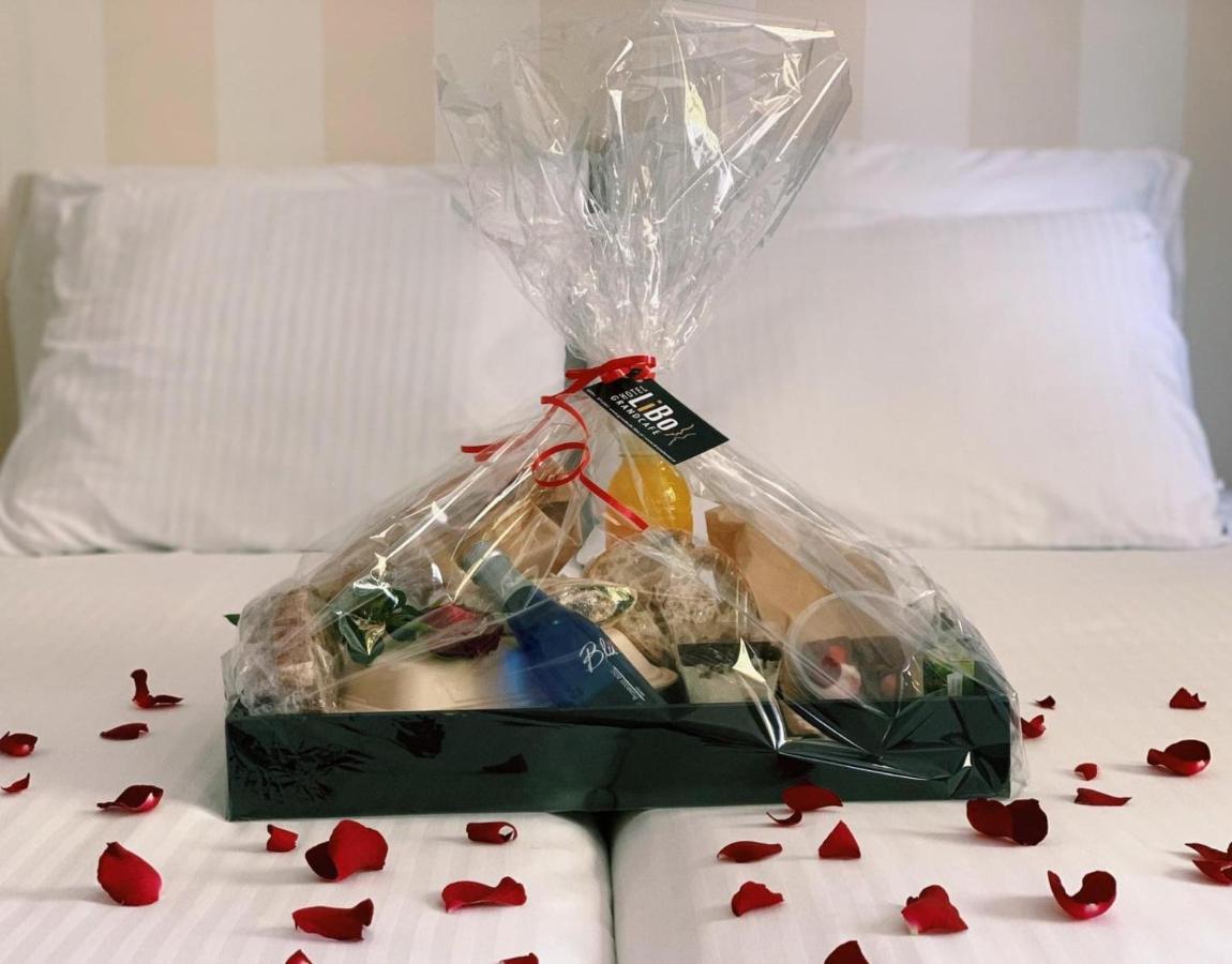 Hotel & Grandcafe Libo Aalden 외부 사진