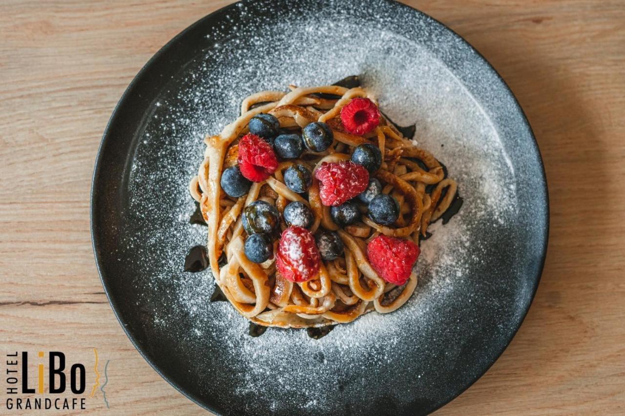 Hotel & Grandcafe Libo Aalden 외부 사진