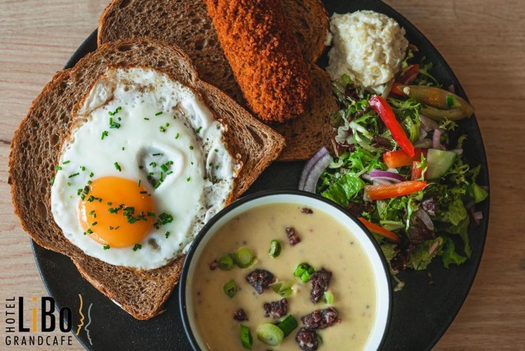Hotel & Grandcafe Libo Aalden 외부 사진